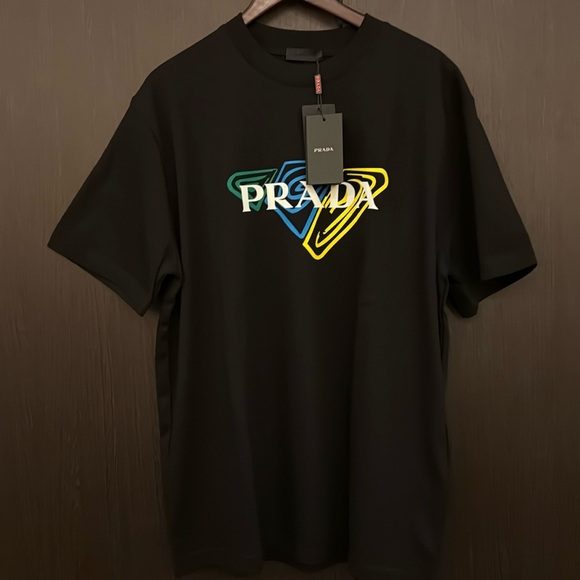 Prada Logo Luxury T-Shirt Size/XL - Picture 1 of 8